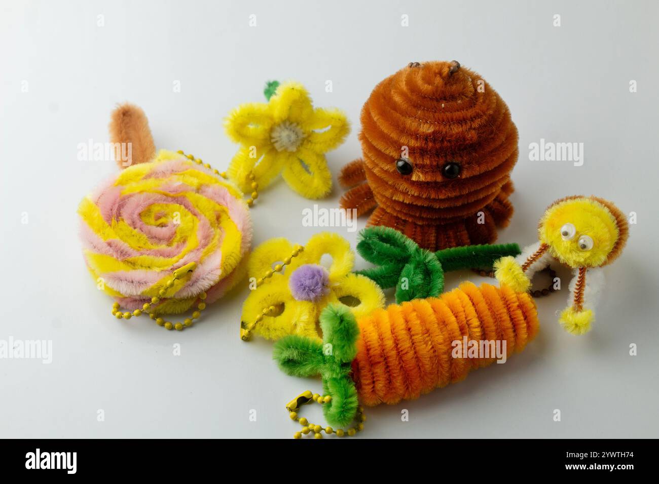 Keychain Set Pipe Cleaner Wire Feather Hanger Souvenir isolated white ...