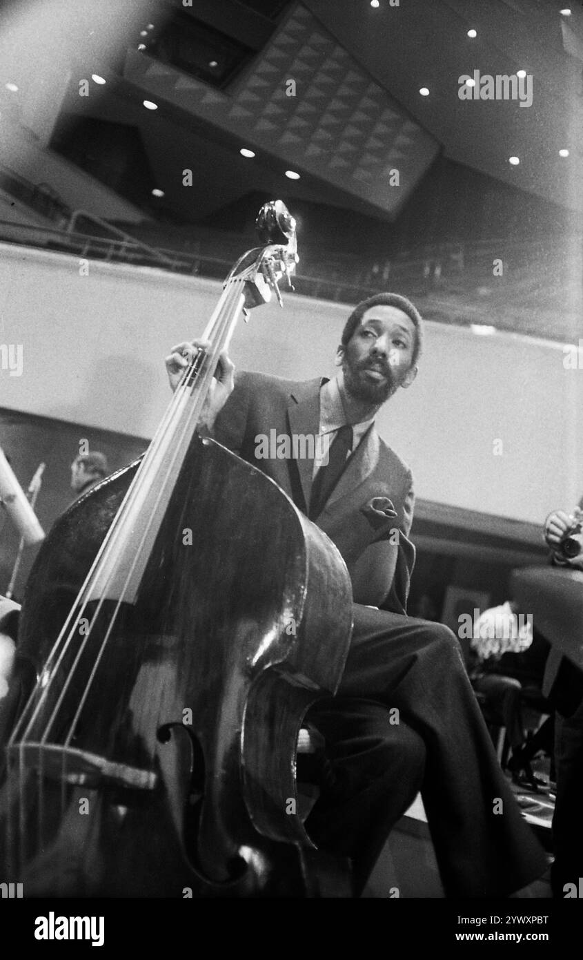 Ron Carter : Brandenburg Concerto (CD) -- Dusty Groove is