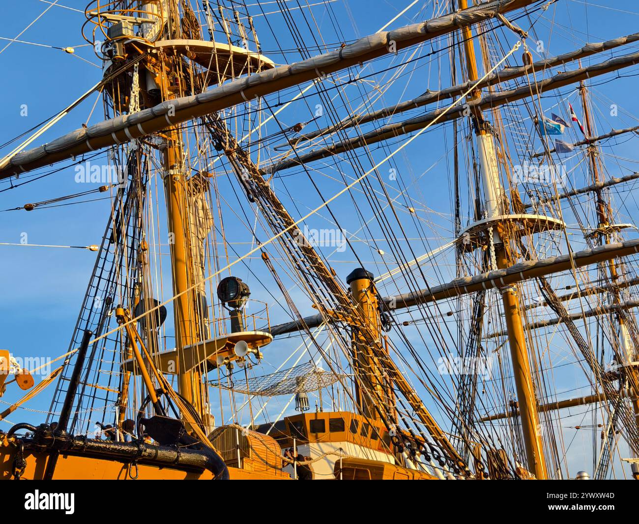 Ropes stretched across the masts of an old ship Stock Photo - Alamy