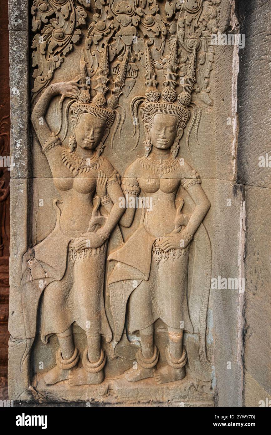 Khmer Sculpture Khmer Statue In Temple In Siem Reap Cambodia Stock