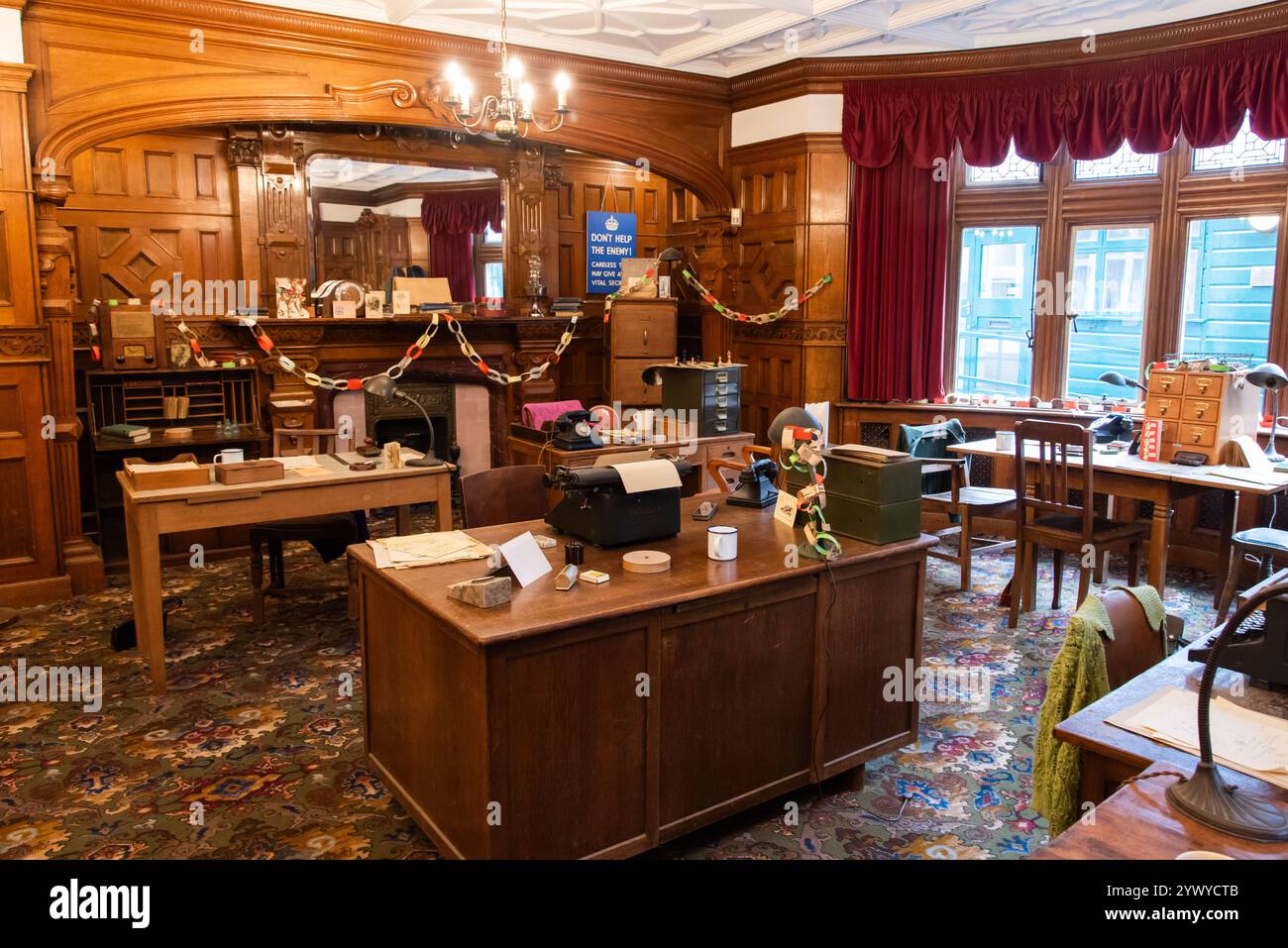 Bletchley park ww2 colossus hi-res stock photography and images - Alamy