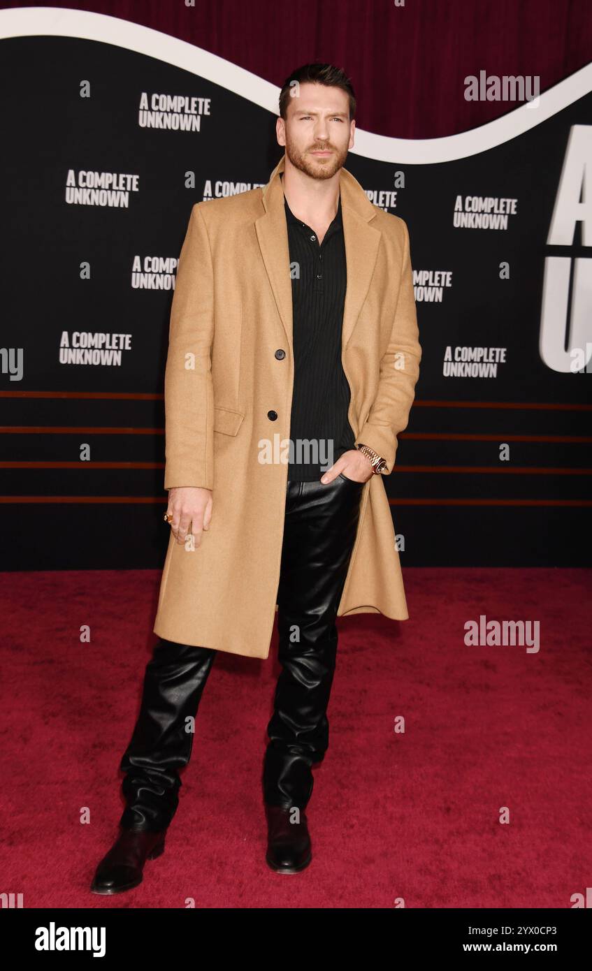 HOLLYWOOD, CALIFORNIA - DECEMBER 10: Jesse Kove attends the Los Angeles ...