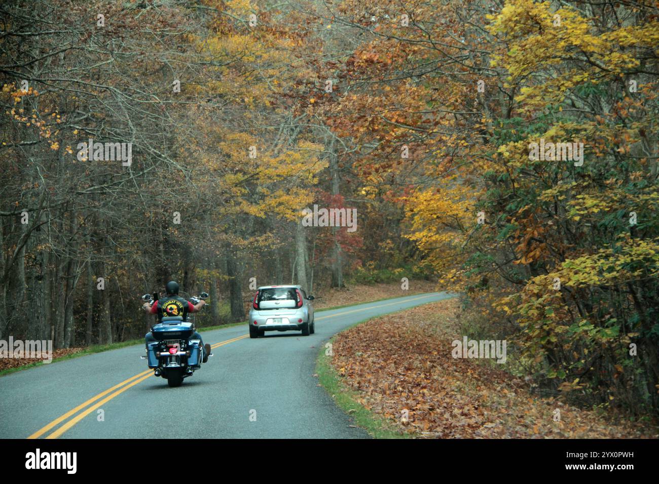 Blue Ridge Road Rally Driving on Blue Ridge Parkway, Virginia, USA Stock Photo - Alamy
