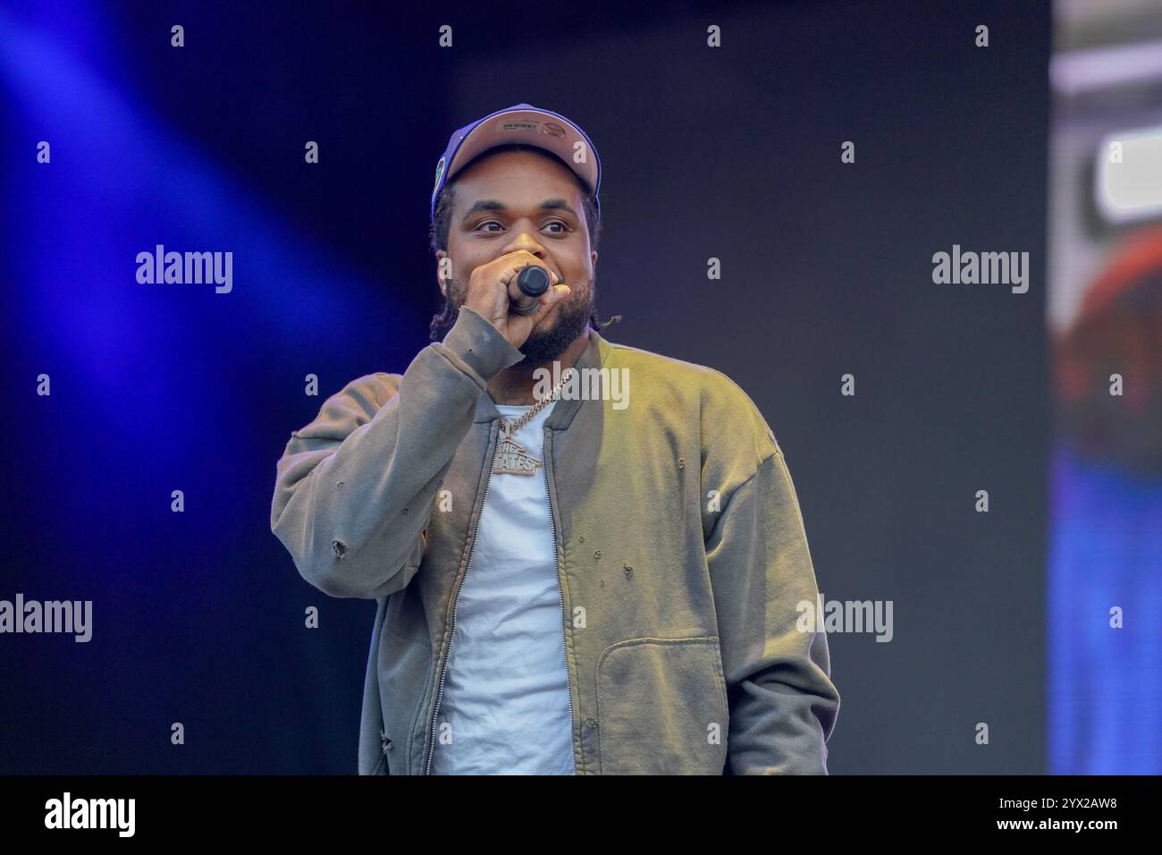 Rap group hi-res stock photography and images - Alamy