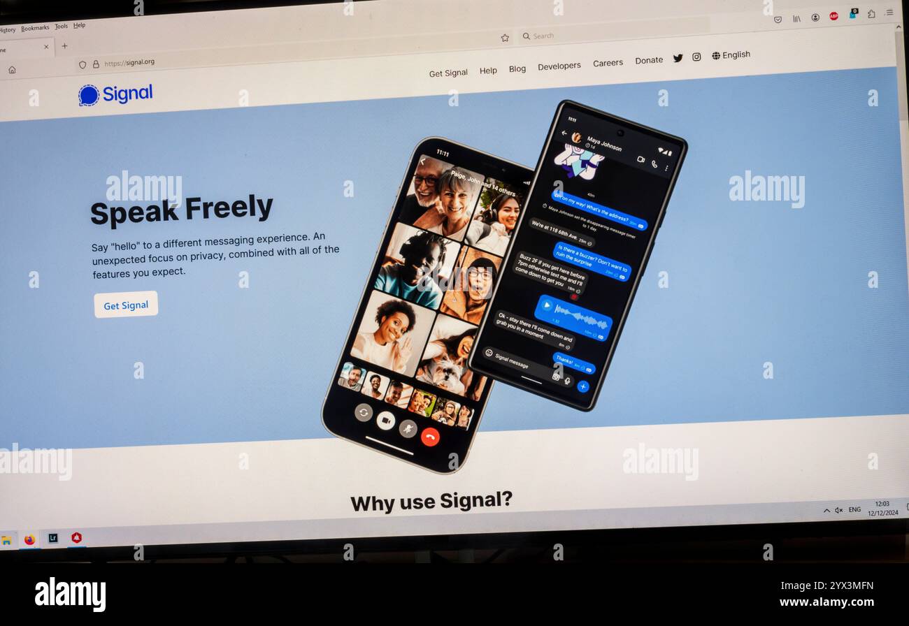 The website of Signal, an open-source, encrypted messaging service. Stock Photo