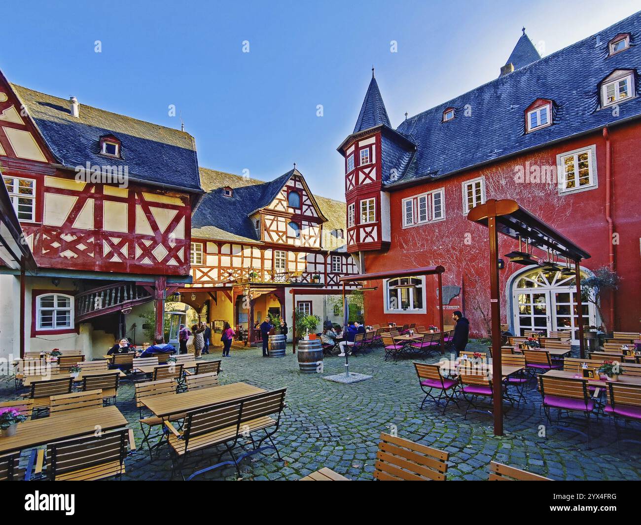 Outdoor catering, Alter Posthof, Bacharach am Rhein, UNESCO World Heritage Upper Middle Rhine Valley, Rhineland-Palatinate, Germany, Europe Stock Photo