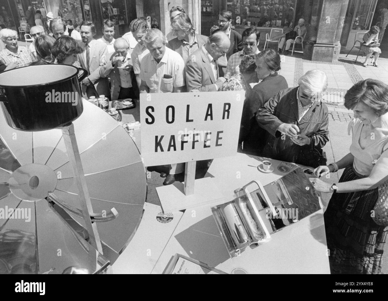 Solar exhibition hi-res stock photography and images - Alamy