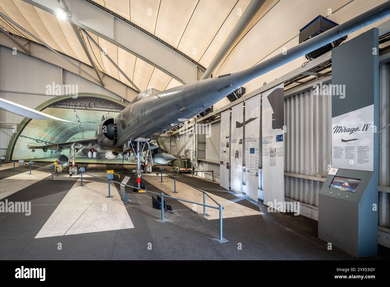 Mirage iv hi-res stock photography and images - Alamy Mirage iv hi-res stock photography and images - Alamy