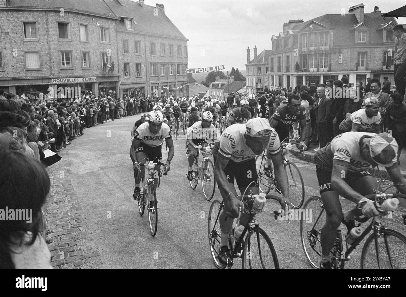 51st Tour de France 1964. Cyclists  in Domfront Stock Photo