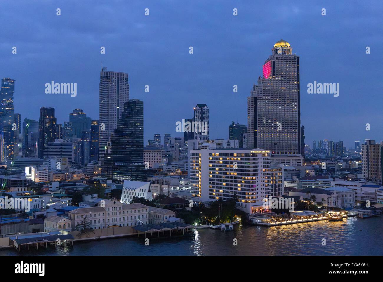 Evening view on Bangkok downtown with the Chao Phraya River Stock Photo ...