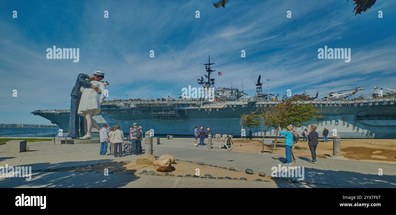 The USS Midway Museum and Unconditional Surrender Statue (sculpture) in ...