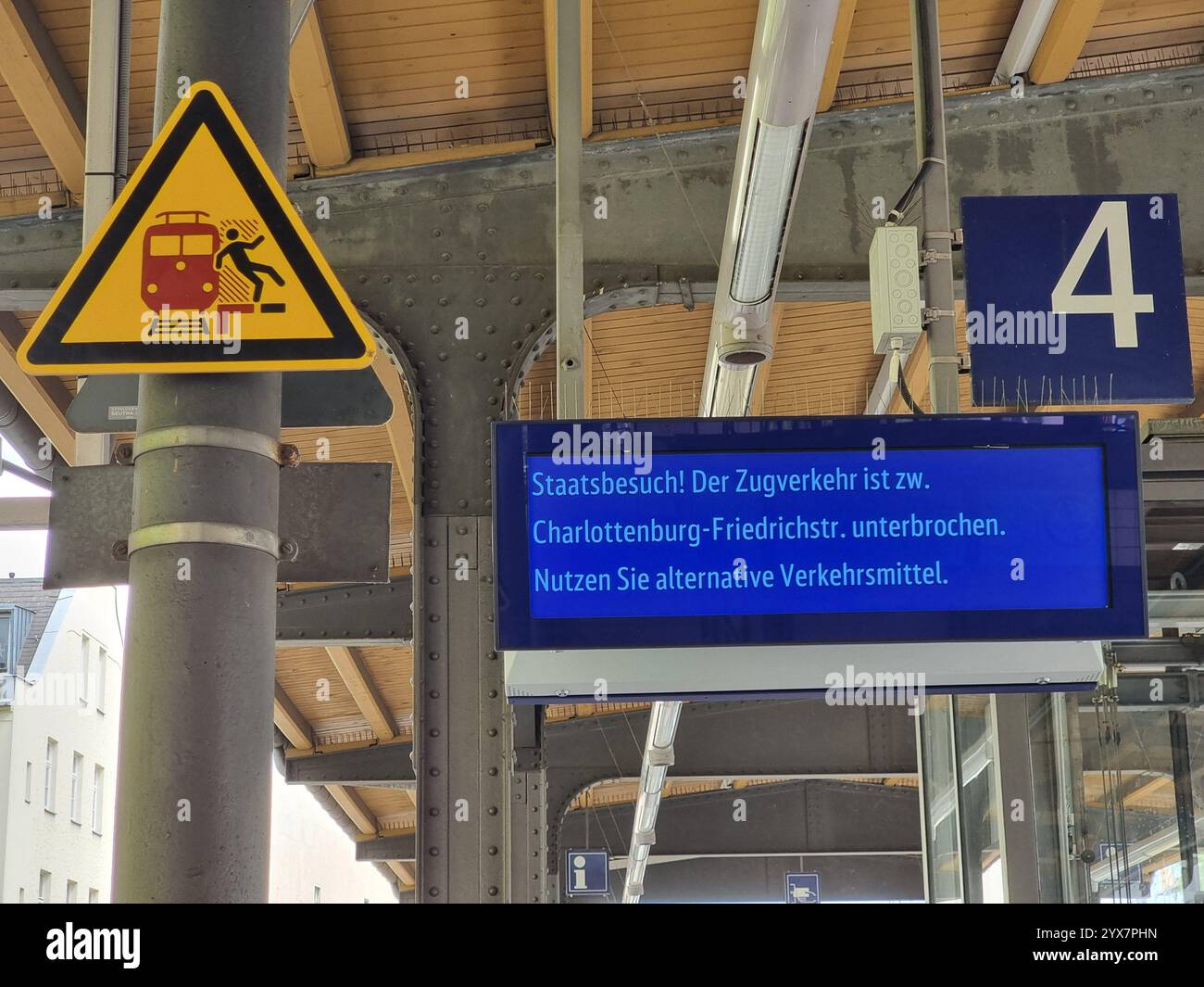 Display indicating interruption of public transportation in Berlin due to state visit (of Ukrainian president Zelensky for Ukraine Recovery Conference - Smartphone Captured Stock Image