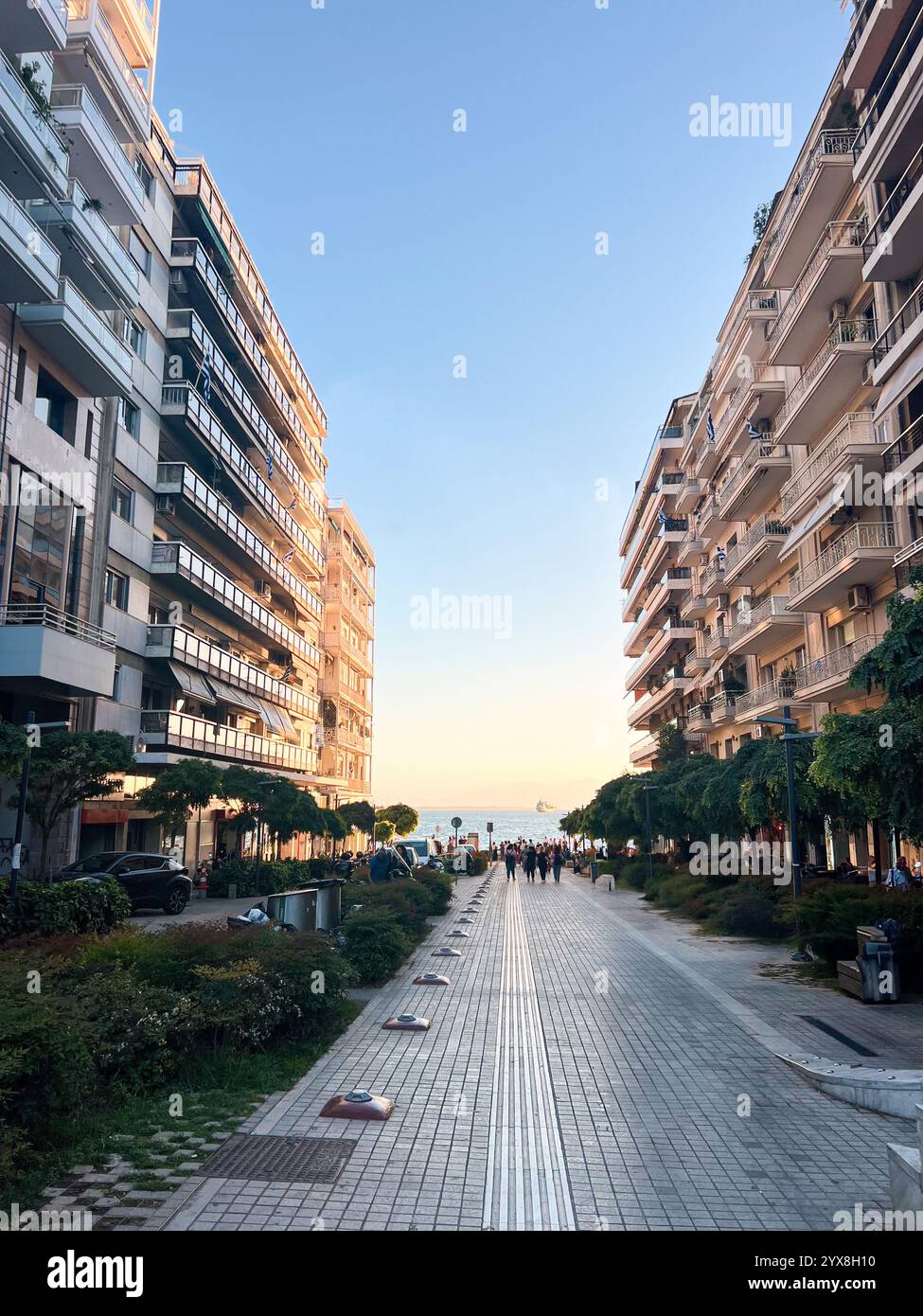 summer in the city Thessaloniki on paralia - Smartphone Captured Stock Image summer in the city Thessaloniki on paralia - Smartphone Captured Stock Image
