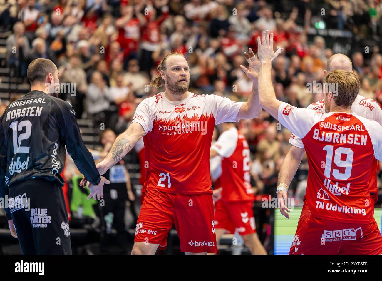 Juri Knorr Joins Paris Saint-Germain in Record-Breaking Transfer from Aalborg Handball Juri Knorr Joins Paris Saint-Germain in Record-Breaking Transfer from Aalborg Handball