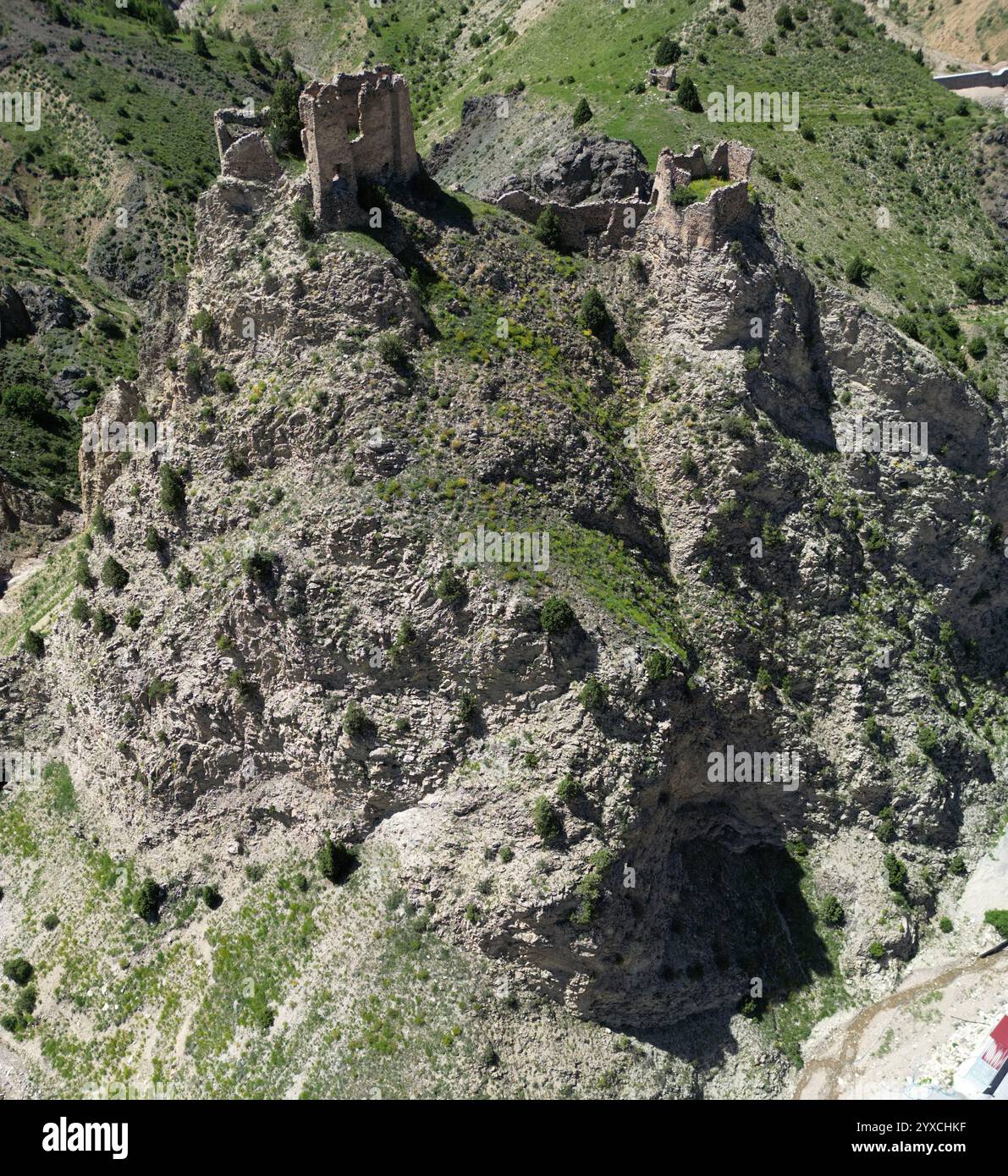 İgdeli Castle in Oltu, Erzurum, Turkey Stock Photo