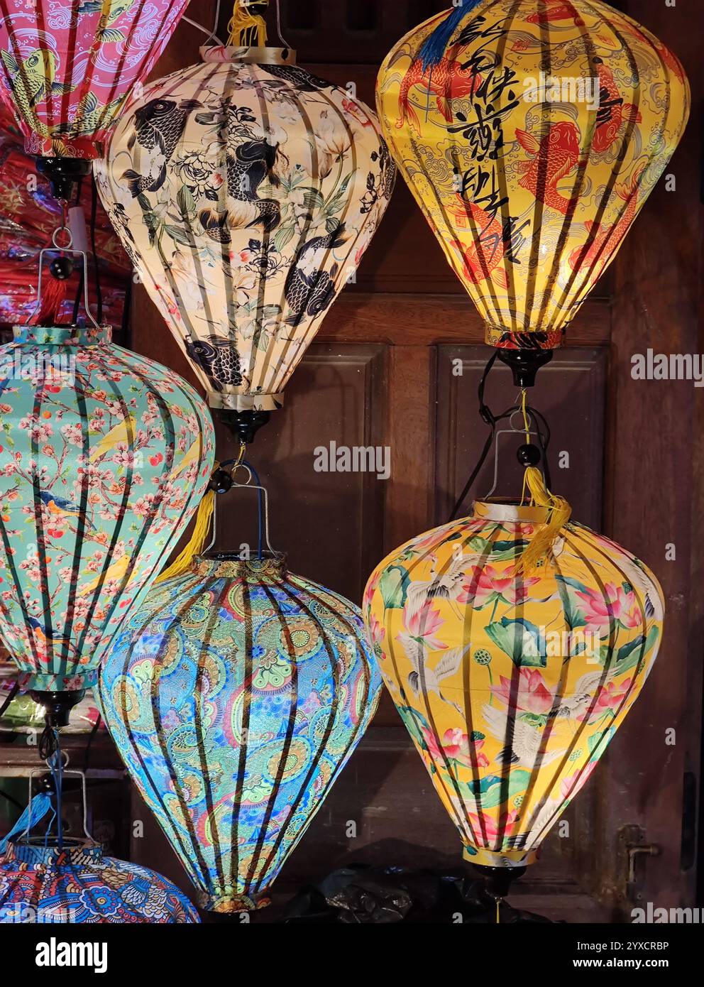 Traditional Vietnamese paper l…