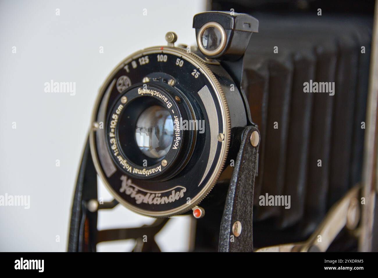 Voigtländer VAG Plate Camera With Anastigmat Voigtar 1:6.3 F= 4 1/8in