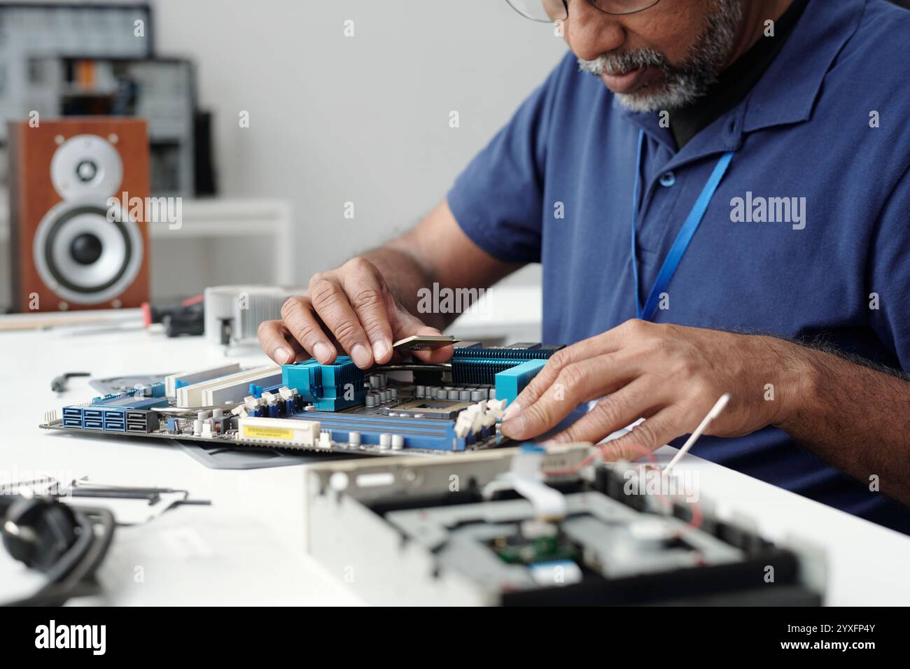 Assembly engineer hi-res stock photography and images - Alamy