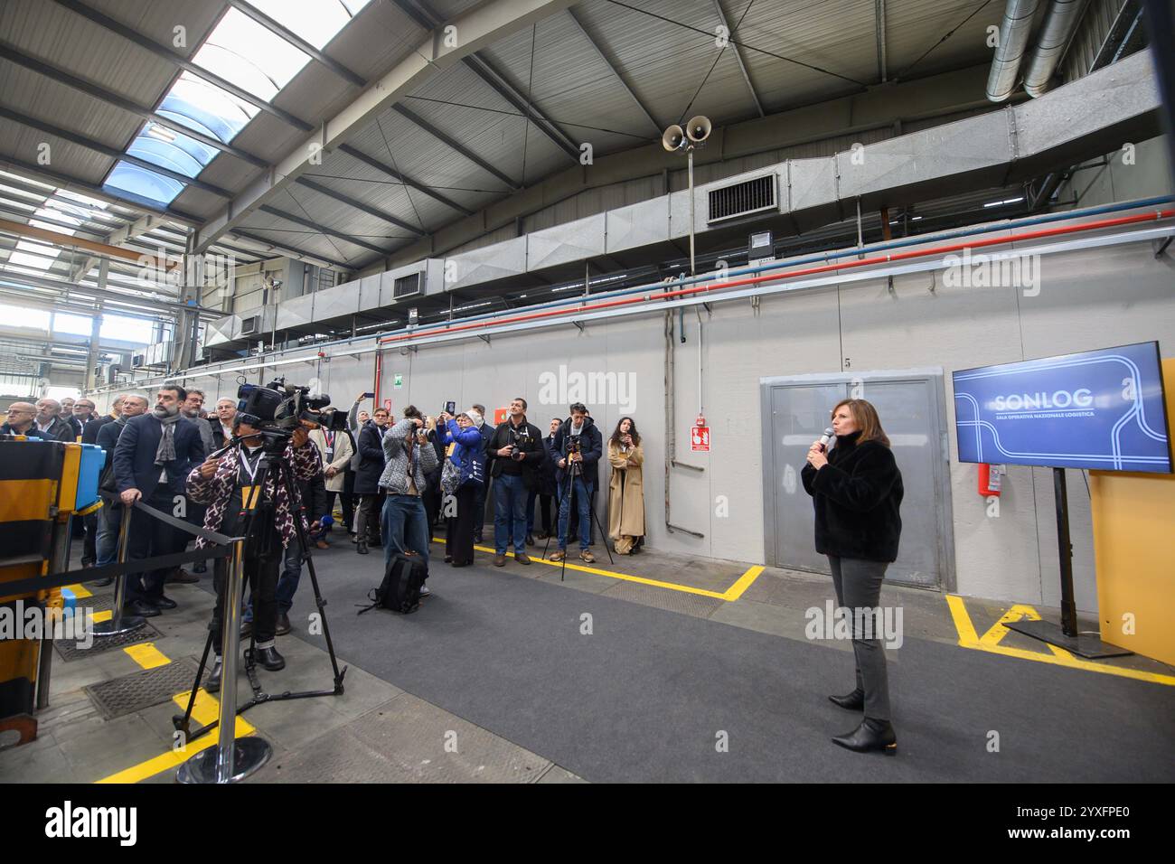Milano, Milano. 16th Dec, 2024. Inaugurazione della nuova Sala Operativa Nazionale Logistica - Sonlog di Mercitalia Rail fi via Corelli - Milano, Lunedì 16 Dicembre 2024 (Foto Claudio Furlan/Lapresse) Inauguration of the new National Logistics Operations Room - Sonlog of Mercitalia Rail fi via Corelli - Milan, Monday, Dec. 16, 2024 (Photo Claudio Furlan/Lapresse) Credit: LaPresse/Alamy Live News Stock Photo