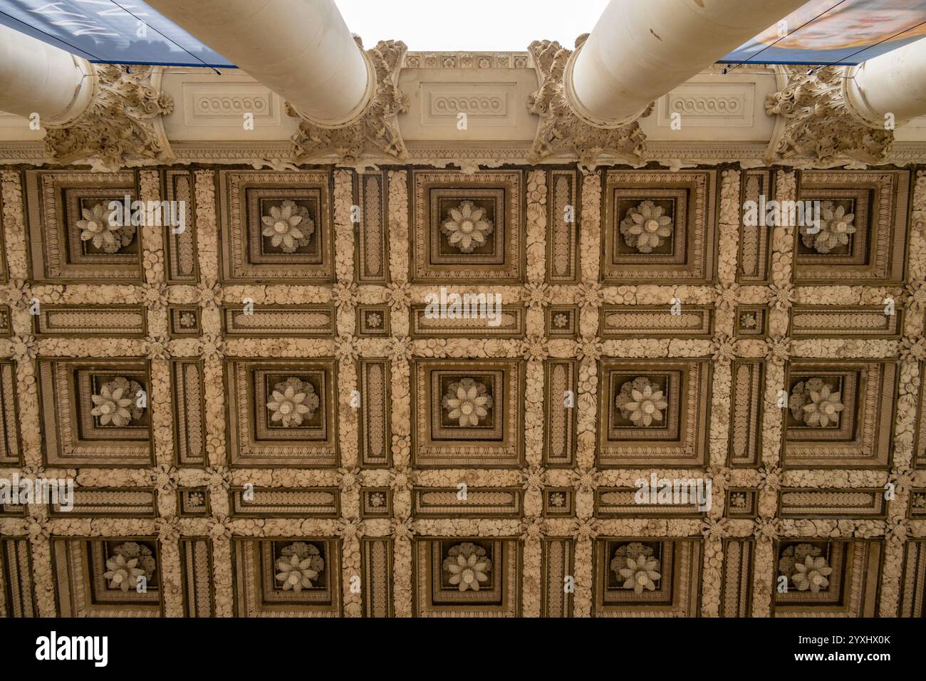 Looking up at the ceiling of the entrance portico of The Fitzwilliam Museum Cambridge Stock Photo