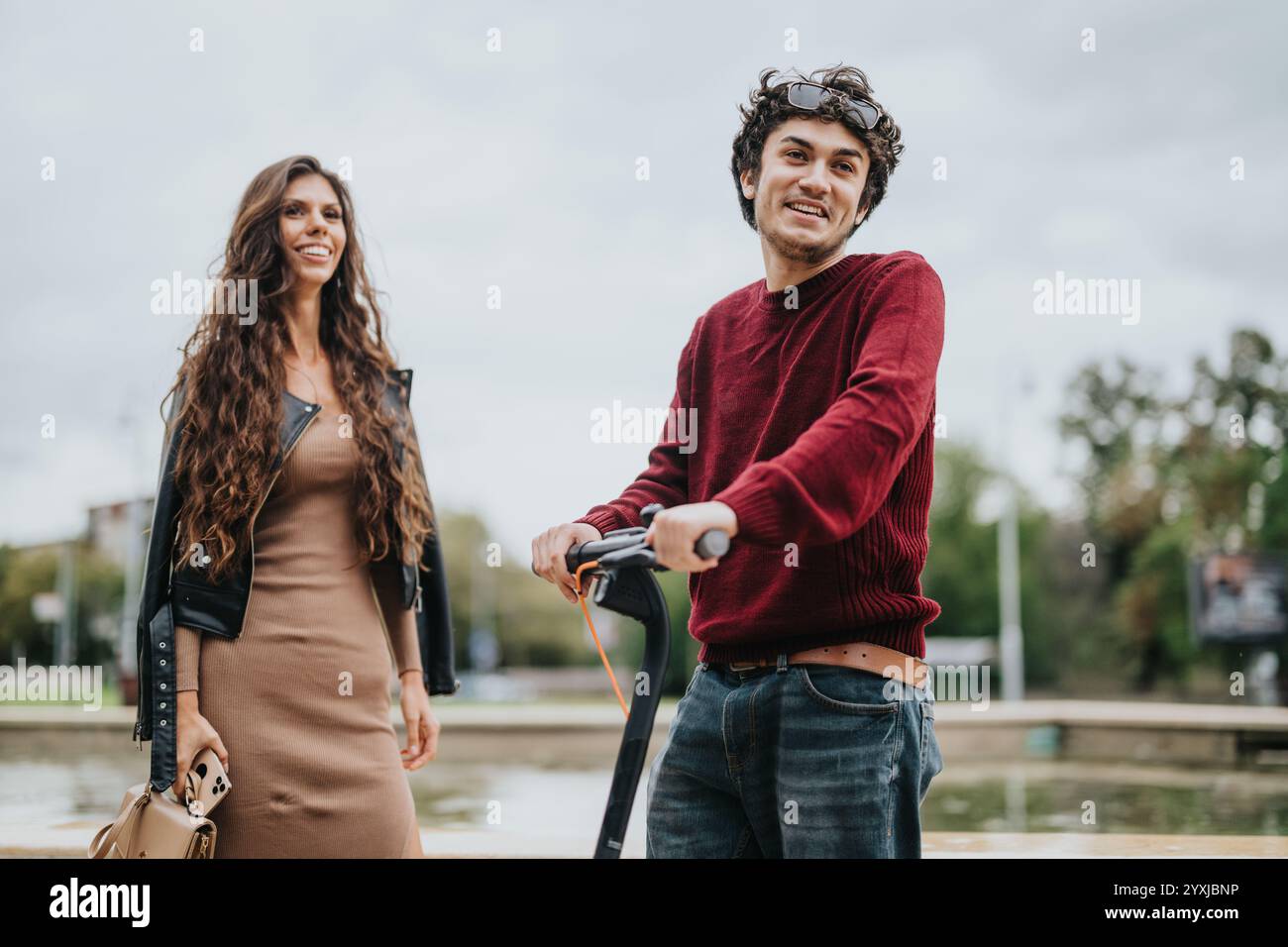 Happy people enjoying a day out hi-res stock photography and images - Alamy