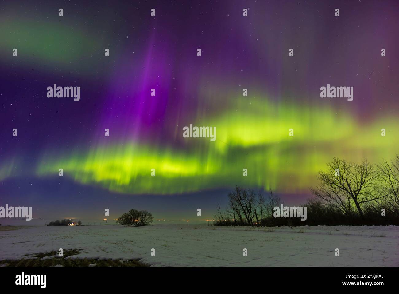 A colourful display of aurora during the great equinox in Alberta, Canada. Stock Photo