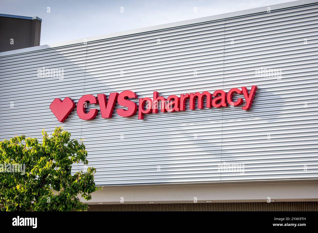 Cvs pharmacy store exterior hi-res stock photography and images - Alamy