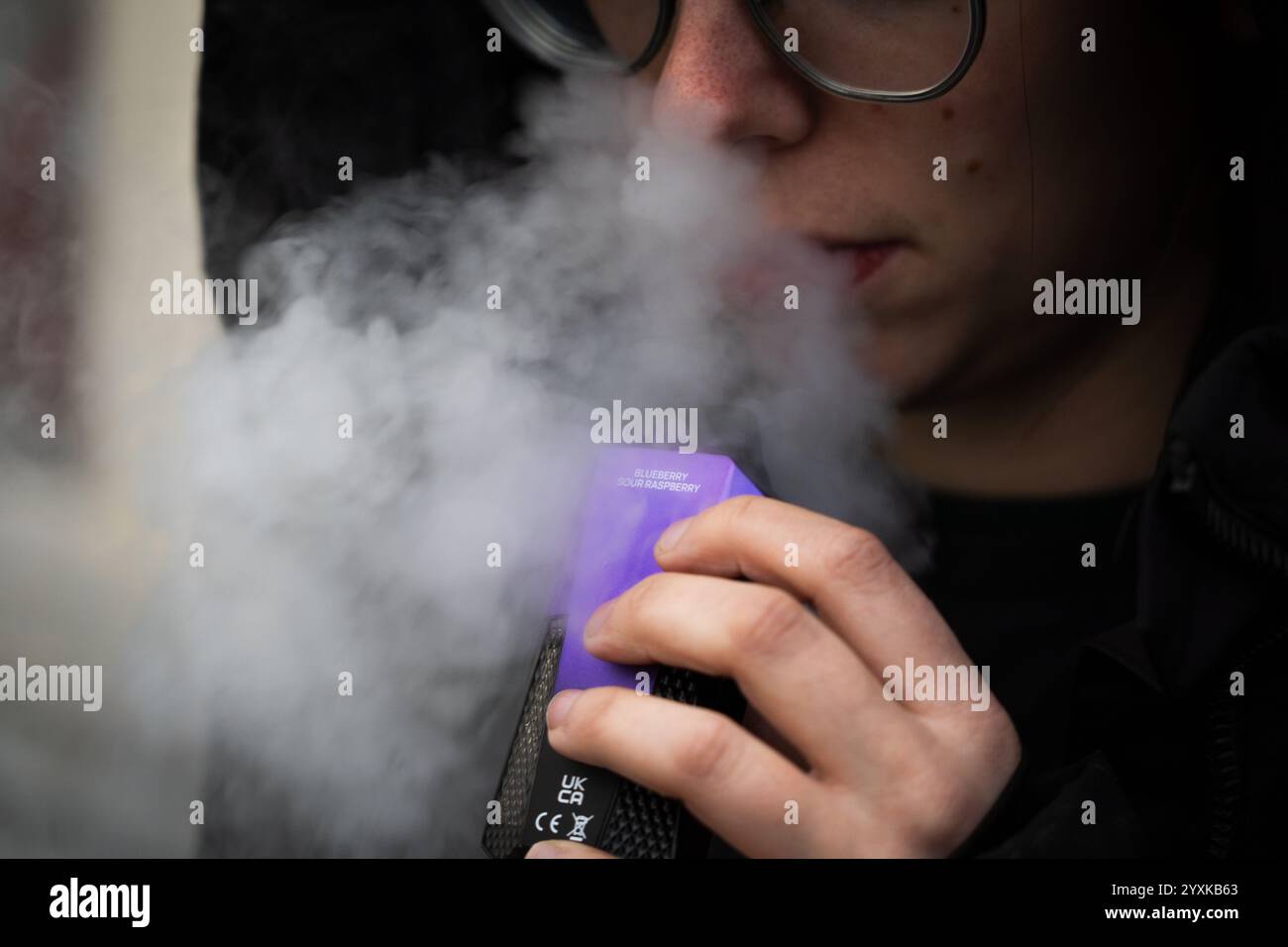 Vaping prohibited hi-res stock photography and images - Alamy