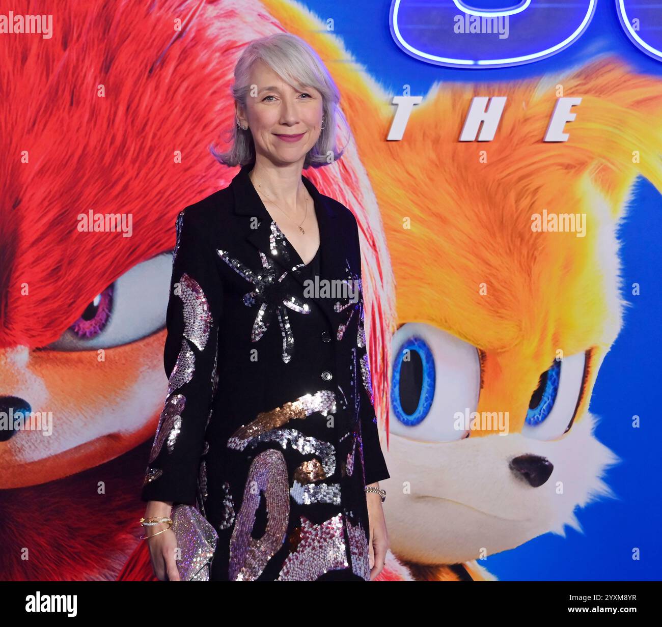 Tails knuckles sonic hi-res stock photography and images - Alamy