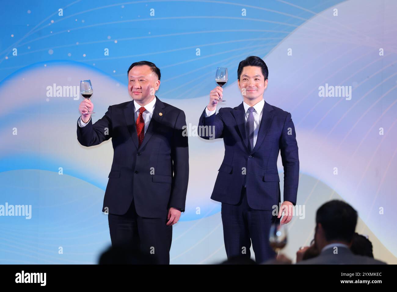 Yuan wan hi-res stock photography and images - Page 2 - Alamy