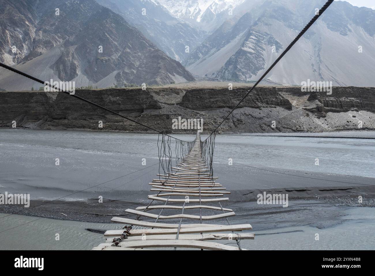 Gilgit Bridge Gilgit suspension bridge gilgit pakistan hi-res stock photography and ...