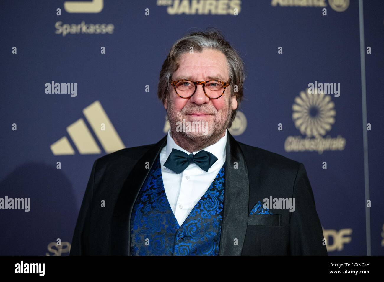 Luxus Deutscher Trkischer Schauspieler Bild