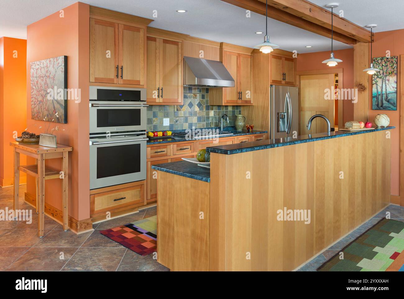 Kitchen Backsplash Tile Ideas With Wood Cabinets