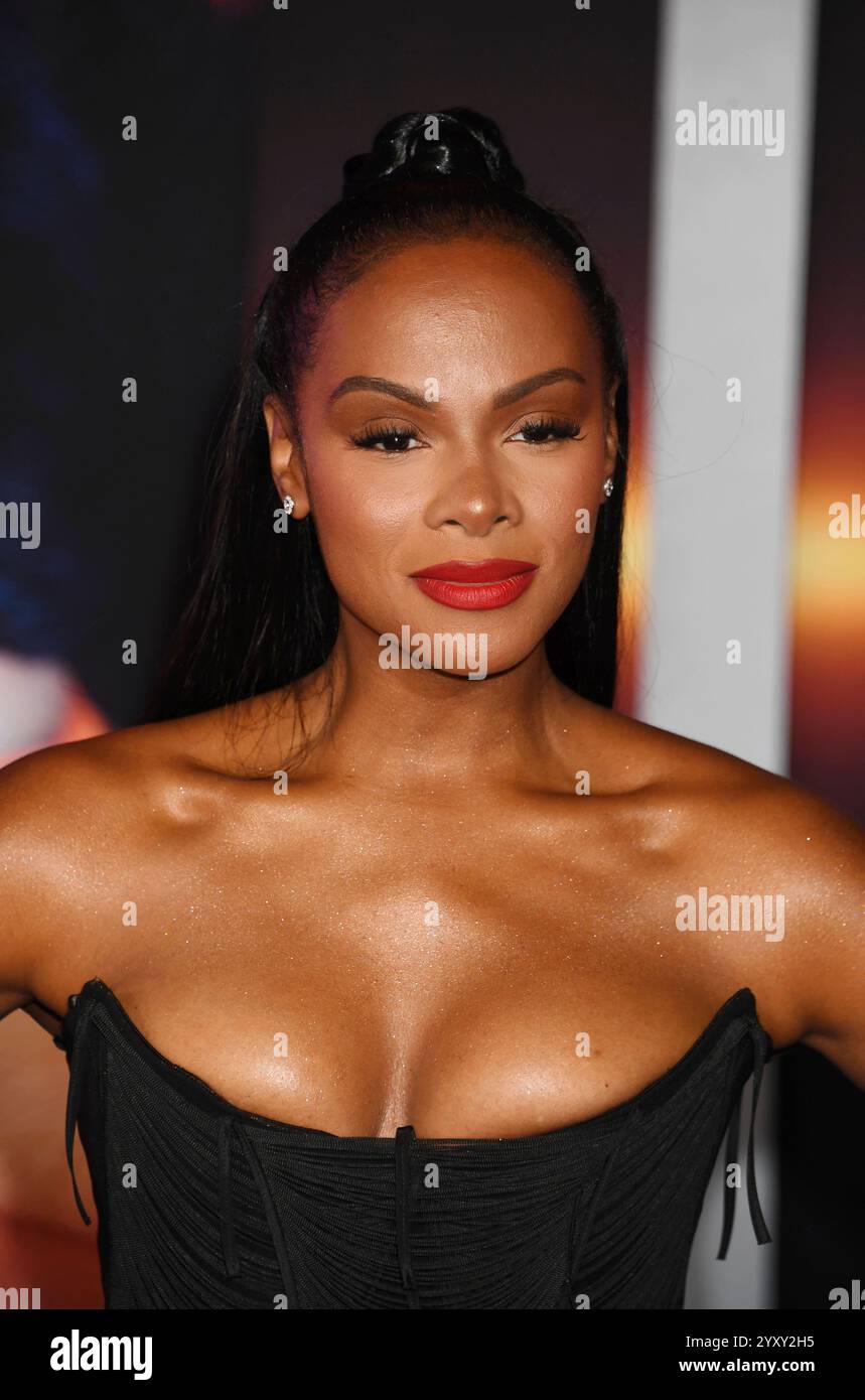 HOLLYWOOD, CALIFORNIA - DECEMBER 16: Tika Sumpter attends the Los Angeles premiere of Paramount