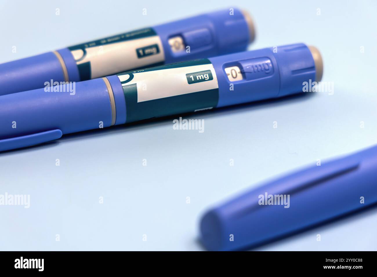 Dosing pens hi-res stock photography and images - Alamy