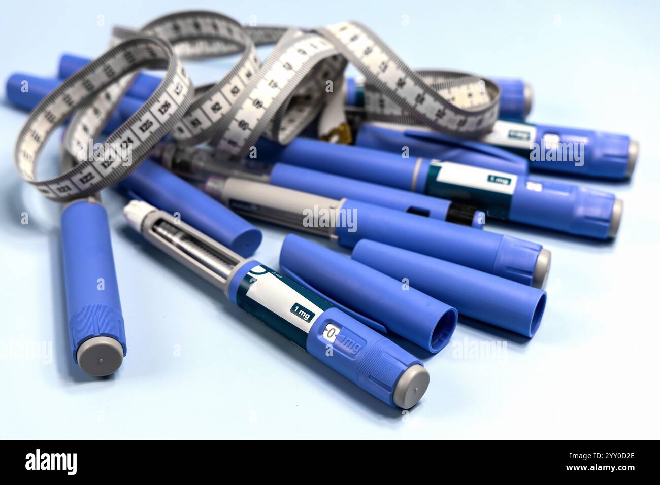 Pen Invector Semaglutide injection pen hi-res stock photography and images - Alamy