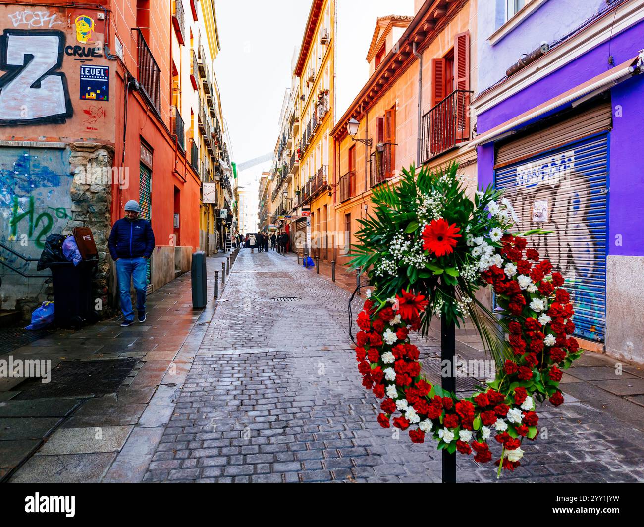 Madrid, Spain, december 14,2024. Funeral wreaths for the disappearance of traditional life in the Lavapies neighborhood. Neighbors' fight against gent Stock Photo