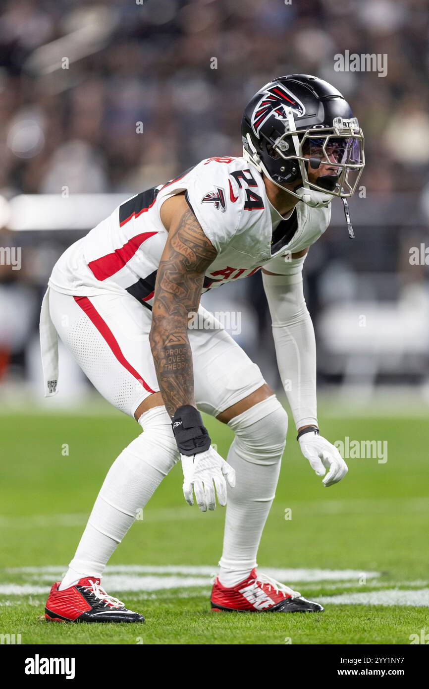 Atlanta Falcons cornerback A.J. Terrell, Jr. (24) lines up against the