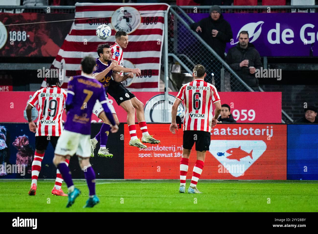 Rotterdam - Arno Verschueren of Sparta Rotterdam during the second round of the KNVB Beker season 2024/2025, the dutch domestic cup. The match is set between Sparta Rotterdam and Go Ahead Eagles at Het Kasteel on 18 December 2024 in Rotterdam, The Netherlands. (VK Sportphoto/Danny de Groot) Stock Photo