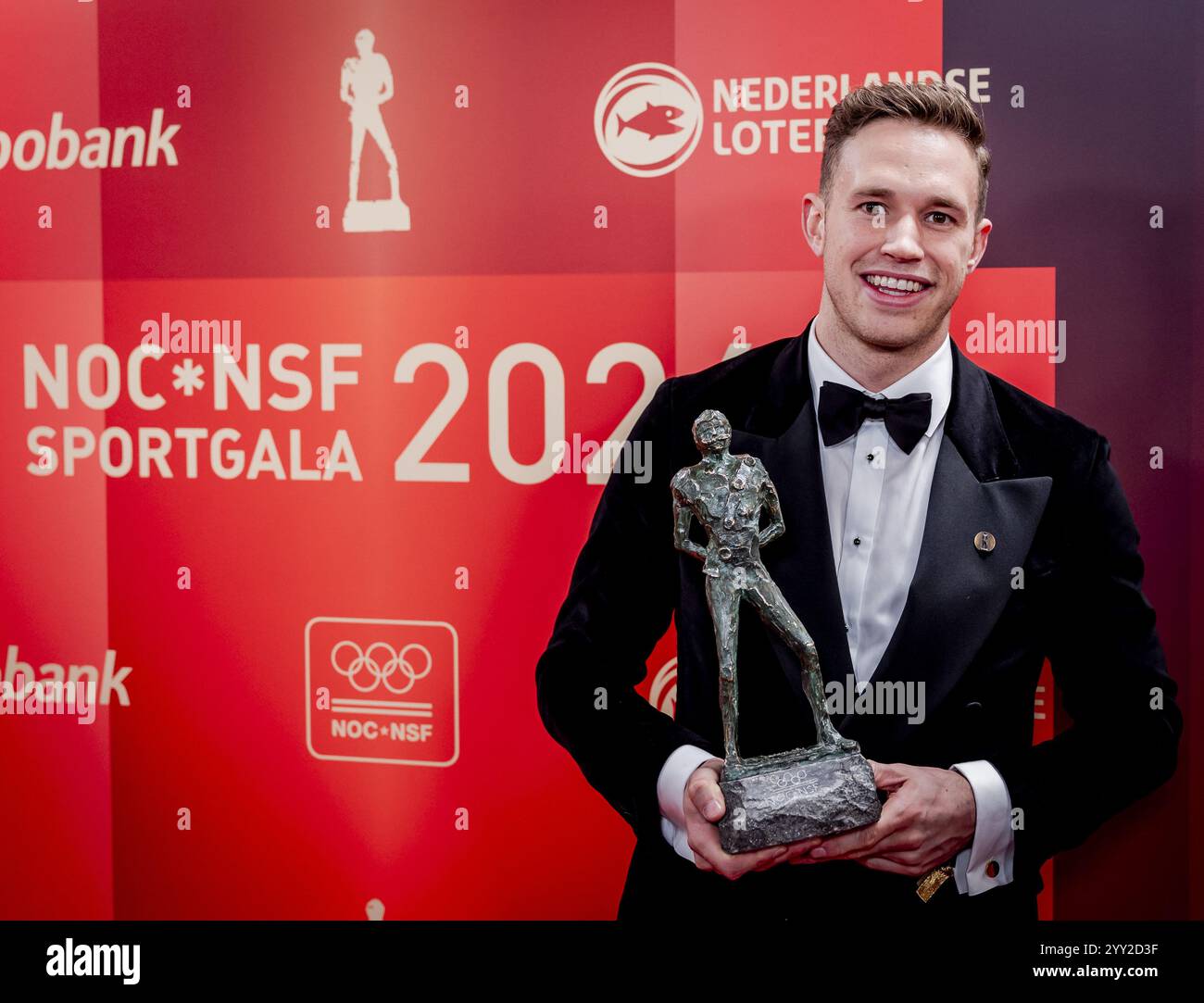 ARNHEM Harrie Lavreysen poses with his award after winning Sportsman
