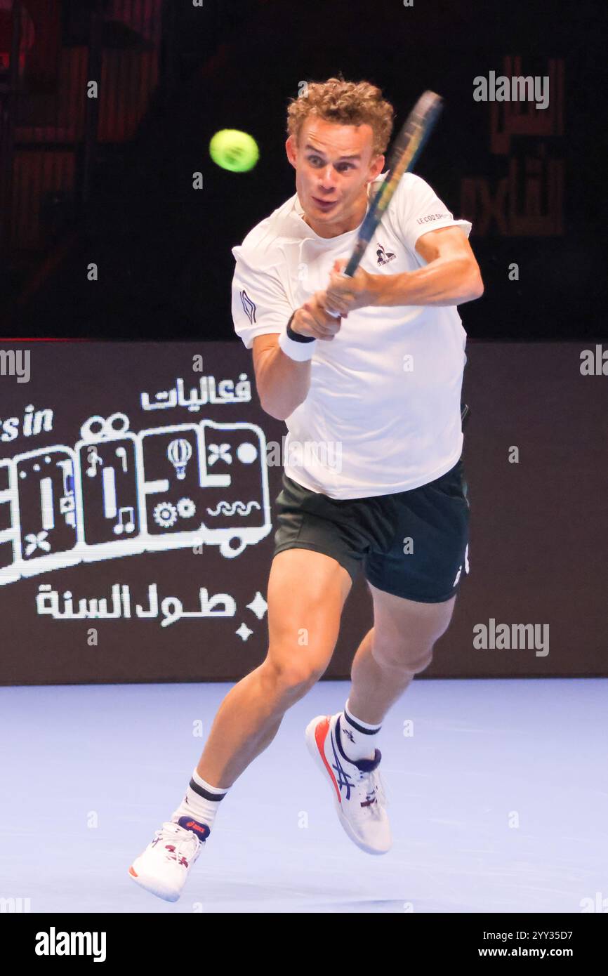 (241219) JEDDAH, Dec. 19, 2025 (Xinhua) Luca Van Assche of France