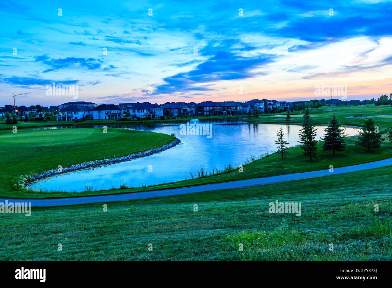 Photo inspiration: Golf Course Pond Houses In Hi Res Stock Photography And Photo Inspiration