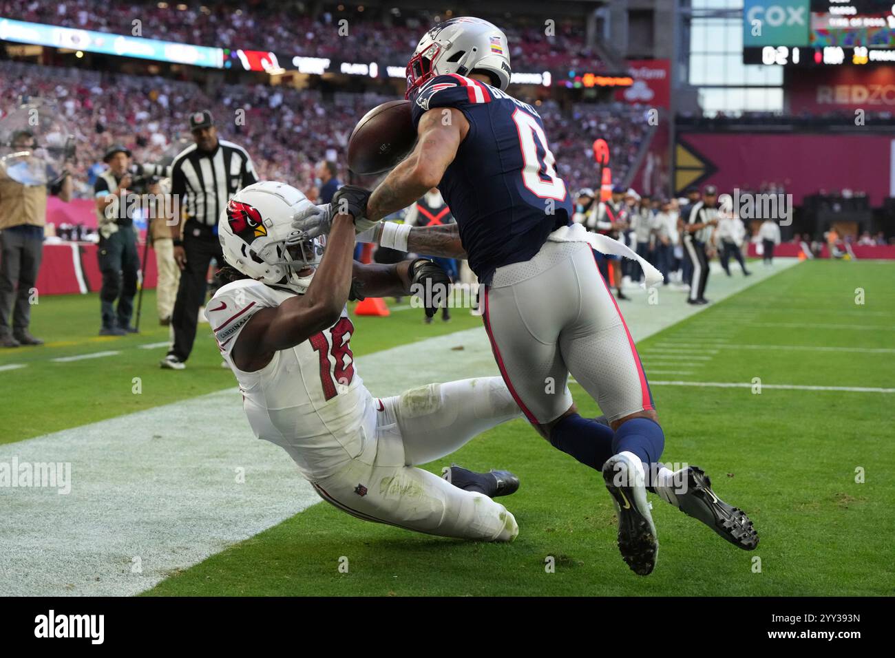 Crisp Arizona Cardinals Wide Receiver Marvin Harrison Jr. Rings In An 18-yard Pass From Quarterback Jacoby Brissett Photo for Mobile Crisp Arizona Cardinals Wide Receiver Marvin Harrison Jr. Rings In An 18-yard Pass From Quarterback Jacoby Brissett Photo for Mobile