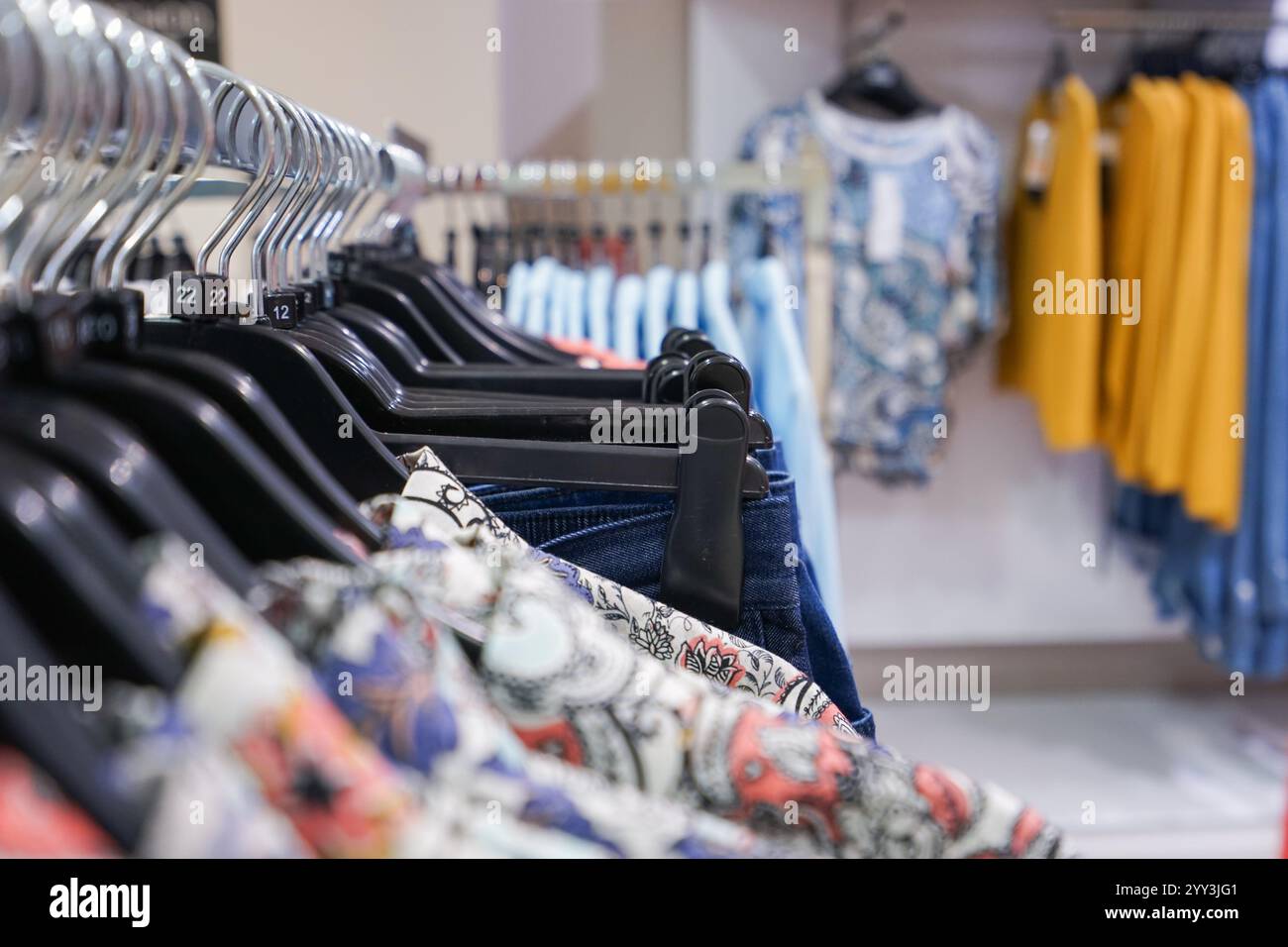 Womens clothing shop hi-res stock photography and images - Alamy