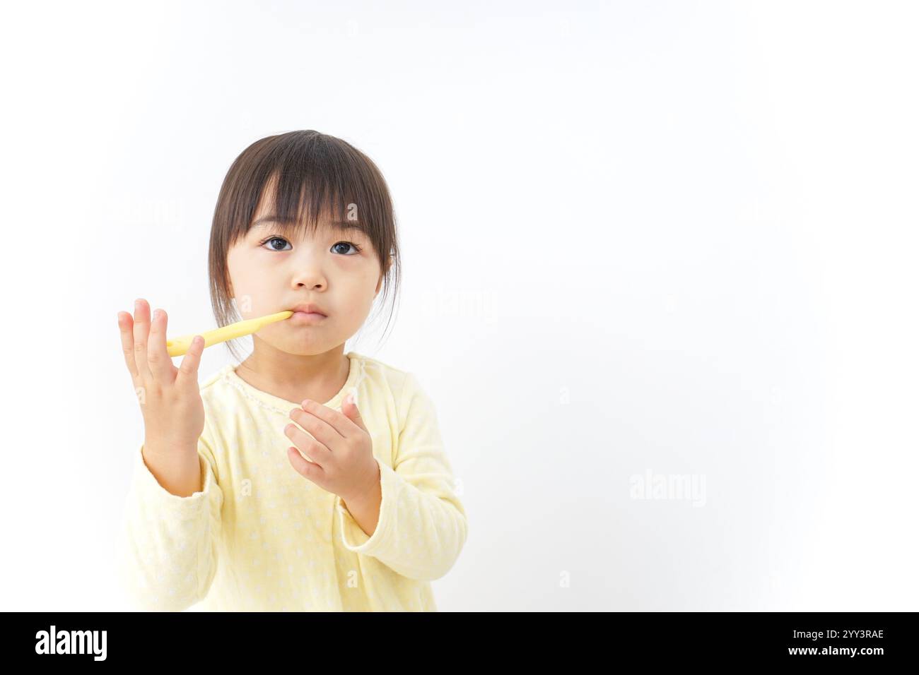 Child brushing teeth Stock Photo - Alamy
