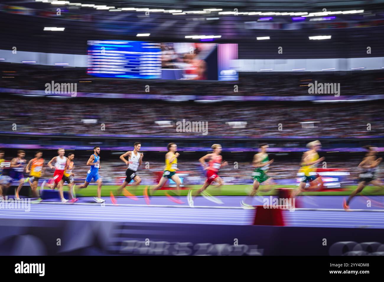 Image of Runners in motion in the 5000 meters at the Paris 2024 Olympic ...