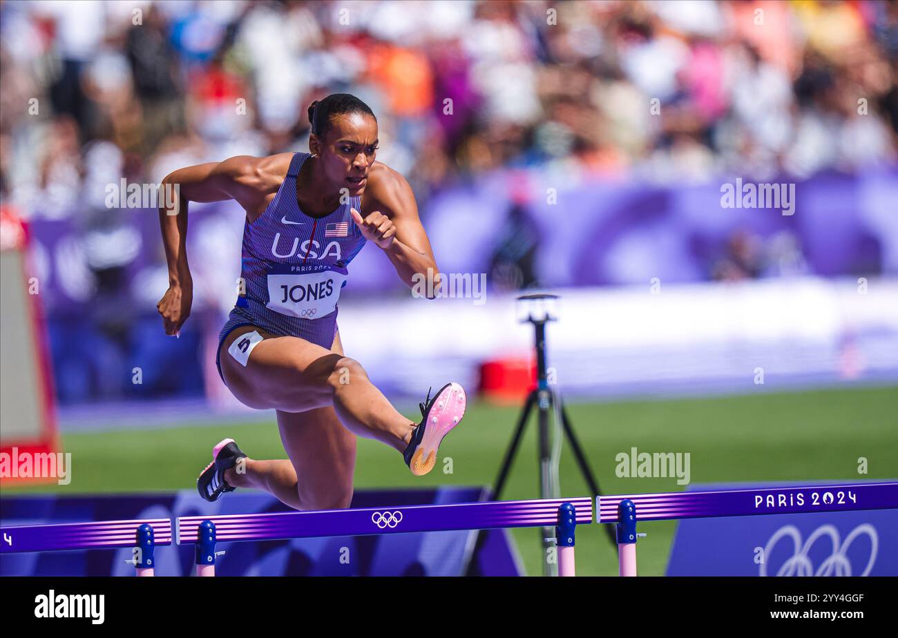 Jasmine Jones participating in the 400 meters hurdles at the Paris 2024 ...