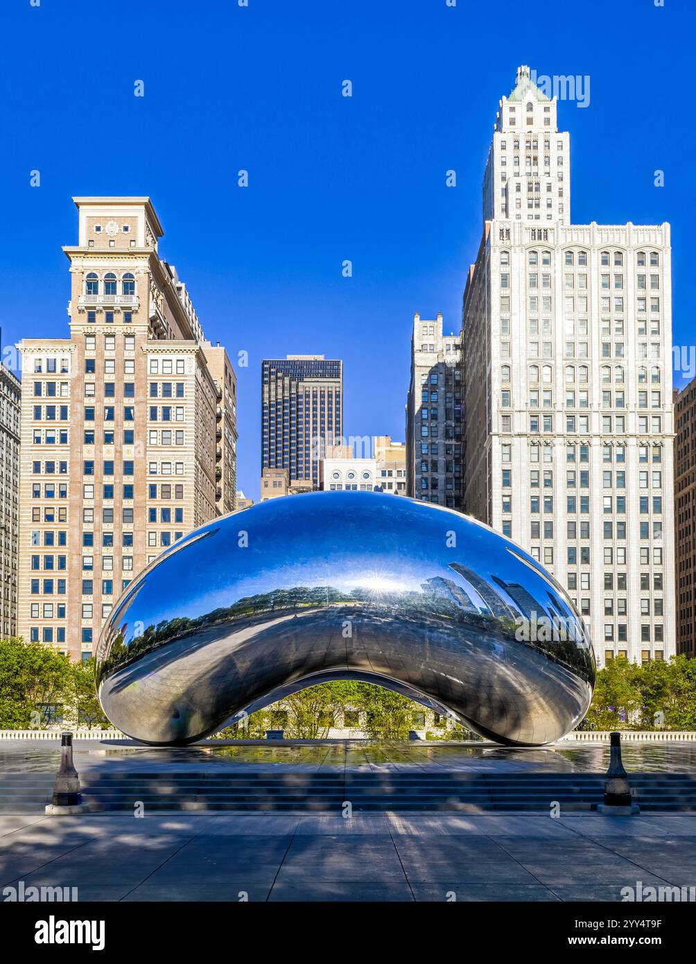 Cloud Gate, 'The Bean' in Chicago, IL. USA. Stock Photo