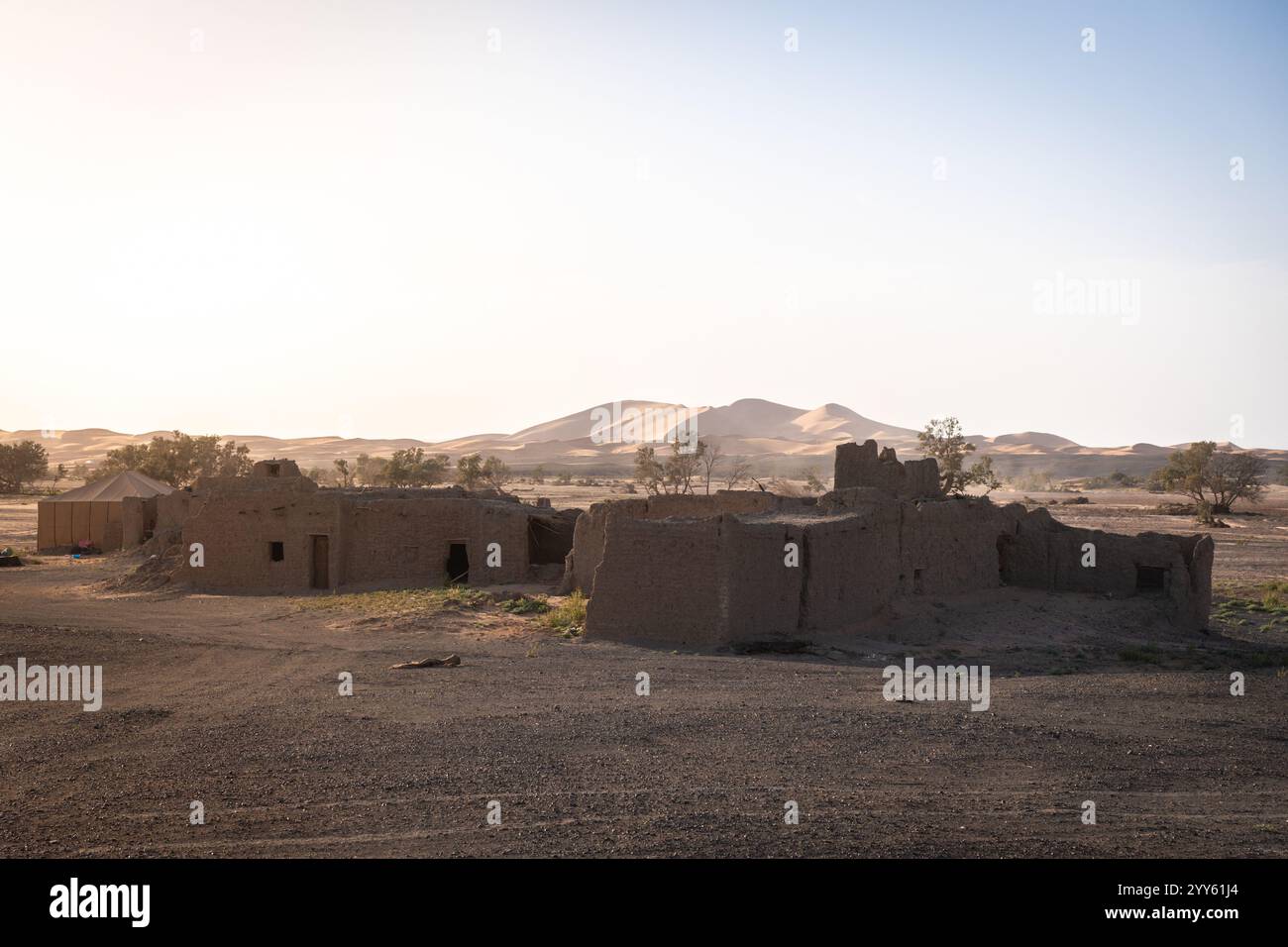 Desert in Merzouga, Maroc, Novembre 2024, Photographs by Jonathan Cathala - Collectif DR Stock Photo
