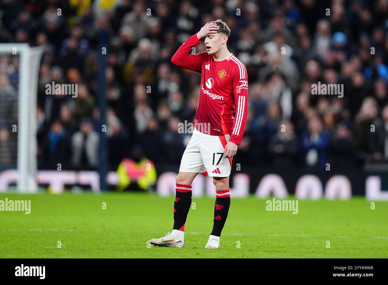 Manchester United's Alejandro Garnacho reacts during the Carabao Cup